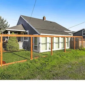  Holiday home Conveniently Located United States